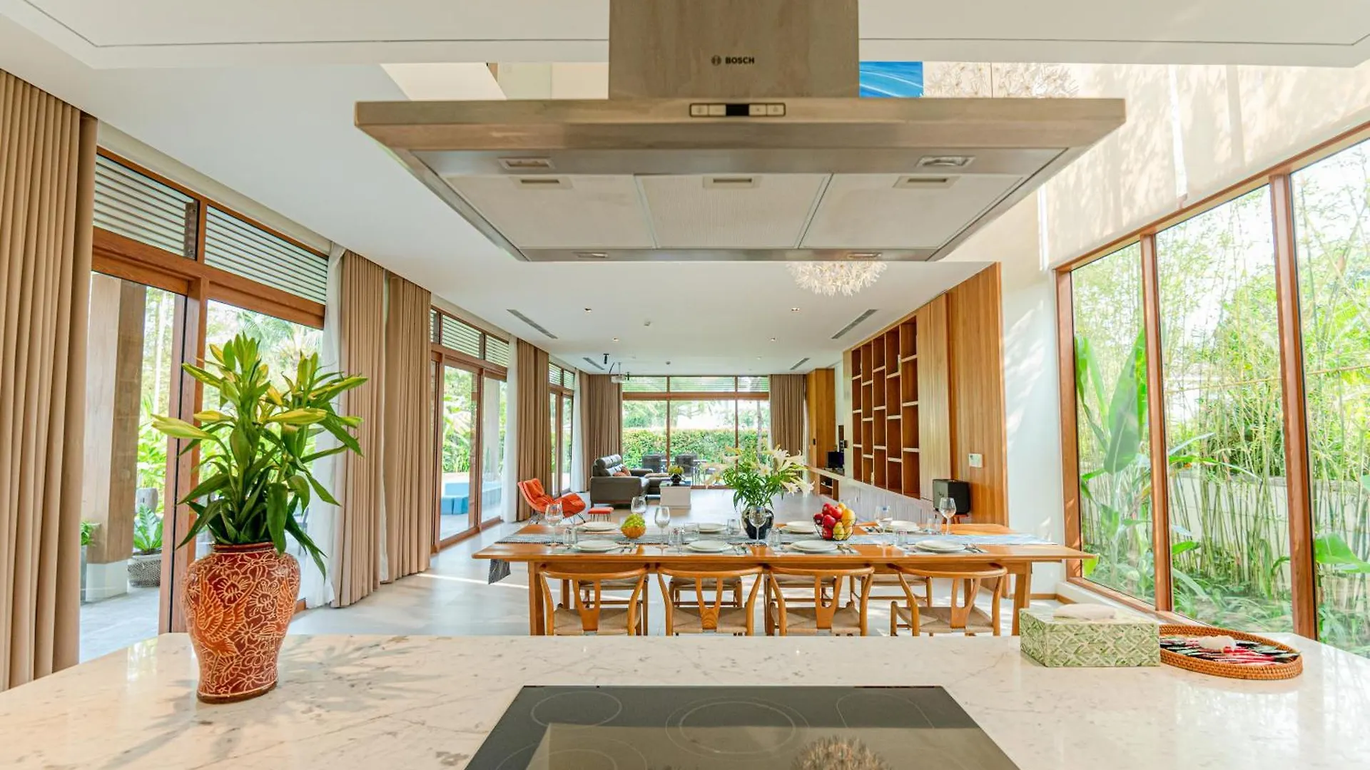 Unforgettable Family Vacation In A Super Spacious 1000M2 Villa With A Huge Private Pool Da Nang 0*,  Vietnam