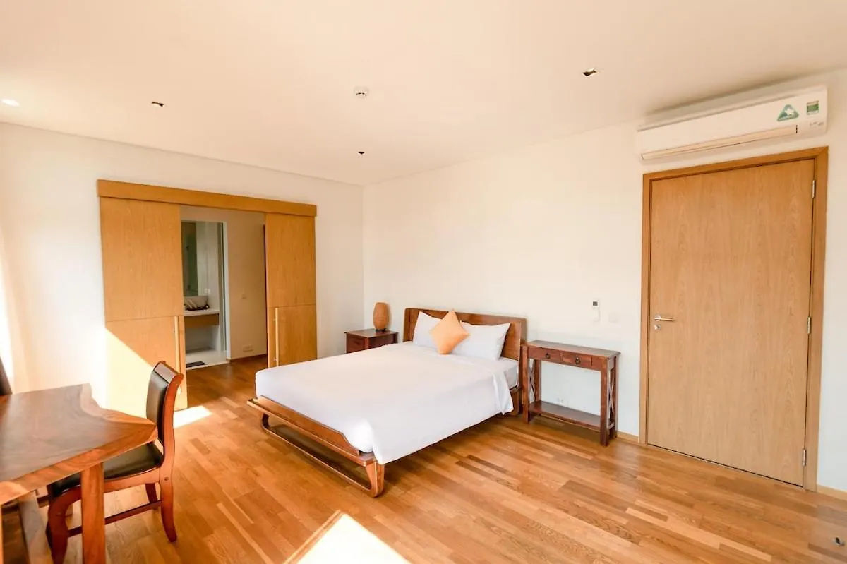 Unforgettable Family Vacation In A Super Spacious 1000M2 Villa With A Huge Private Pool Da Nang