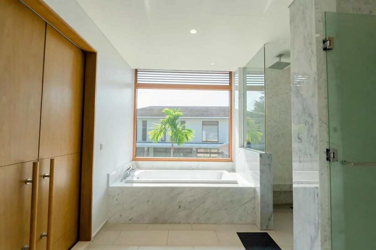 Unforgettable Family Vacation In A Super Spacious 1000M2 Villa With A Huge Private Pool Da Nang 0*,